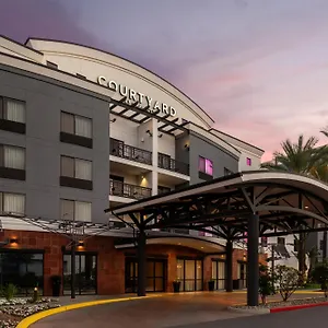 courtyard-los-angeles-burbank-airport.topanaheimhotels.com/